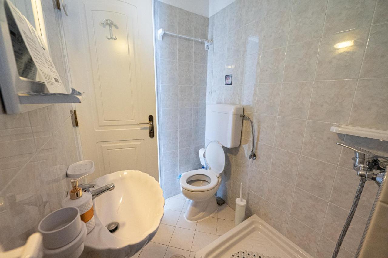 Rigos House At Askeli Beach, Poros Island Villa Poros Town Екстериор снимка
